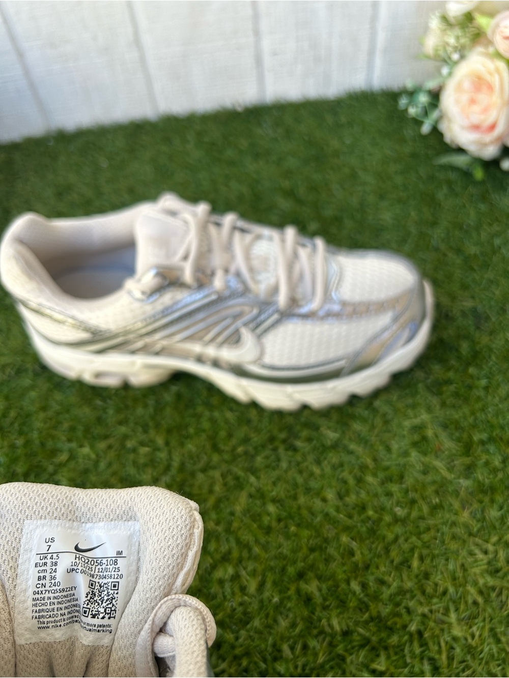 Nike Nike Air Max Moto 2K
$135 women size 7 gently used - Picture 15 of 16
